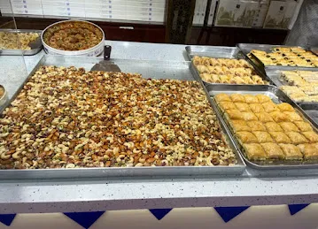 Best Mix for Sweets Management بست مكس للحلويات الإدارة