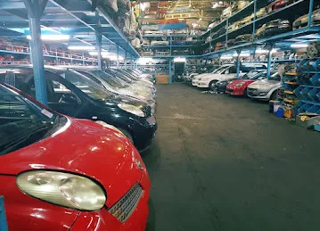 Big Star used cars and spare parts