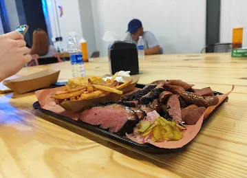 BIG T BBQ KITCHEN