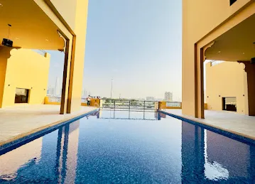 Bin Suloom Building - Al Jadaf