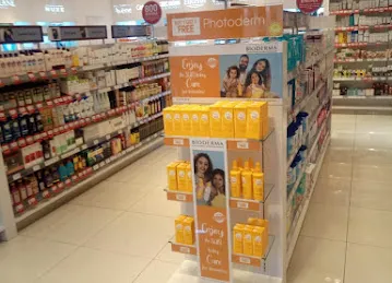 BinSina Pharmacy Diera City Centre