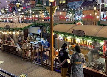 BKK Bistro @ Global Village