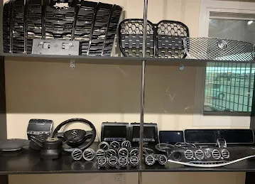 Black Line Used Auto Spare Parts Trading LLC