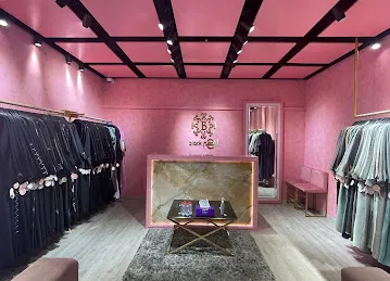 Black Pearl abaya