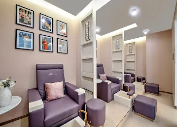Blink Beauty Bar