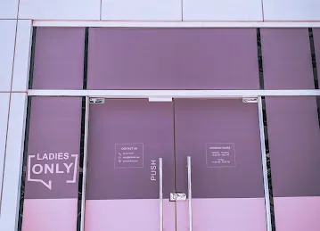 Blink Beauty Bar