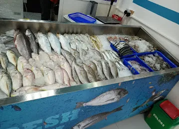 Blue line fresh fish trading