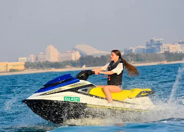 Blue Safari Water sports Fairmont The Palm