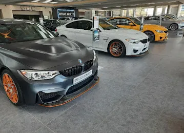 BMW PARTS & ACCESSORIES DEPARTMENT