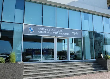 BMW Pre-owned | AGMC
