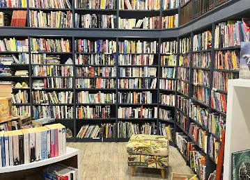 Bookends - Online Platform for Pre-Loved Books | Buy Second Hand Old Books Online
