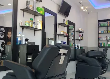 Boutique q gents salon