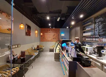 BREAK TIME BISTRO