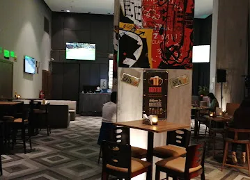 Brick street & co Al barsha courtyard by Marriott