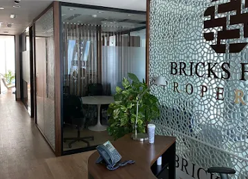Bricks Field Real Estate
