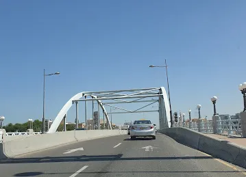 Bridge Al Maqta