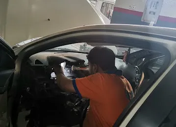 Bright Brains Auto Repair Workshop