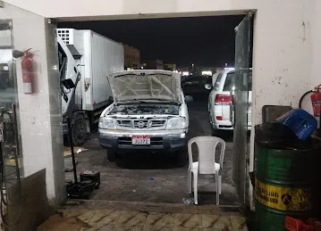 Bright castle auto shop