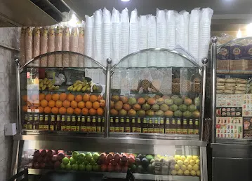 Bright Moon Cafeteria