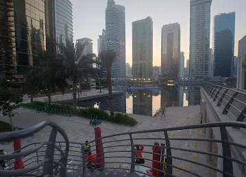 ابراج بحيرات الجميرا