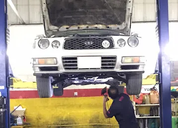 برج الوحدة لصيانة السيارات