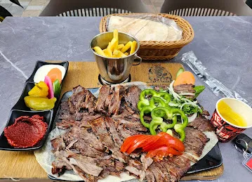 Broasted & Shawerma Alzain