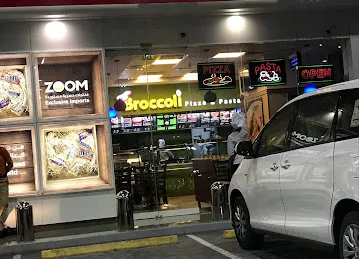 Broccoli Pizza & Pasta