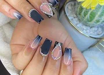 Bronzette Salon