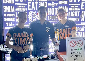 Buffalo Wings & Rings - JLT