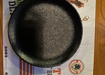 Buffalo Wings & Rings - JLT
