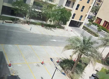 Building 11 - Al Ain Square