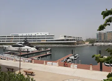 Bulgari Hotel Yacht Club