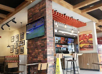 Burger King - Al Rigga