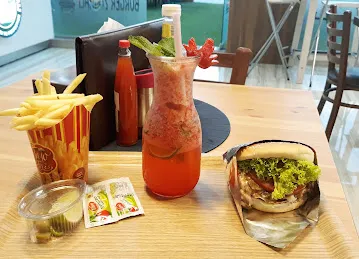 Burger Zoghali