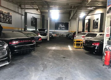 BURJ AL MARJAN AUTO MAINT. WORK SHOP. ورشۃ برج المرجان لتصلع السیارات