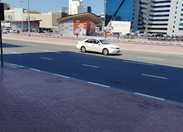 BurJuman Metro Bus Stop 4-1