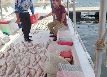 ابو عمر للرحلات البحرية