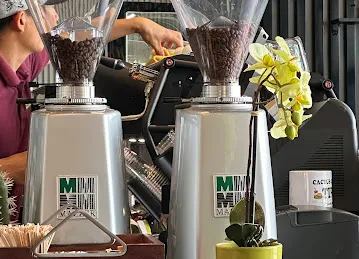 cactus coffee & juice