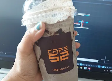 Cafe 52