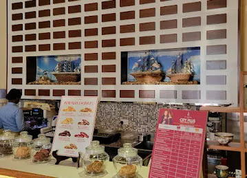 Cafe Trottoir