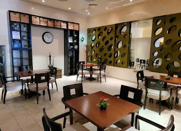 Cafe Trottoir