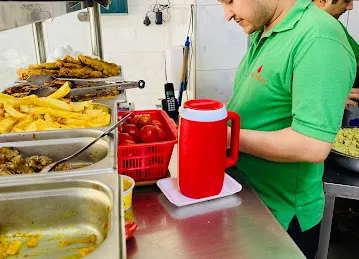 Cafeteria Falafel Khalifa