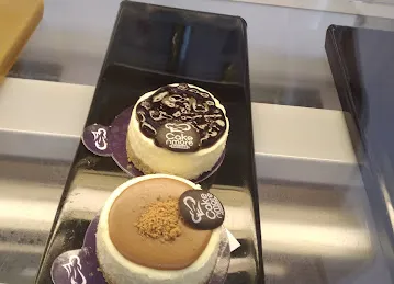 Cakes and More Dubai