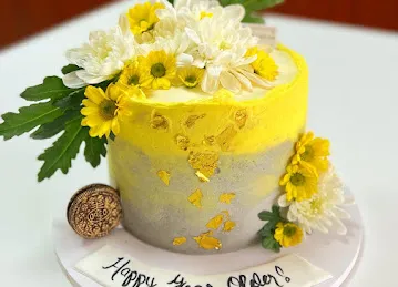 Cakes N Cream Cakery