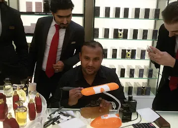 Calligrapher Muneer in dubai