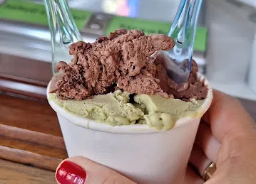 Camel gelato