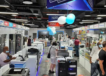 Camera & Accessories @ Dubai