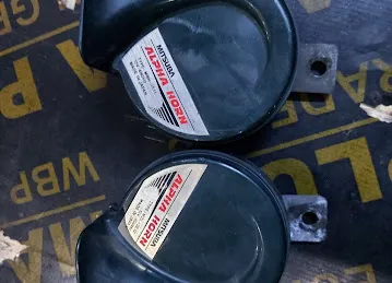 Car Auto spare parts and horn