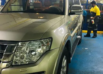 CAR WAXER