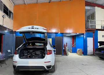 Car workshop